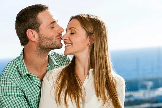 10 gestos cariñosos para las parejas
