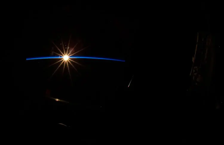 Viaje alucinante alrededor de nuestro sistema solar