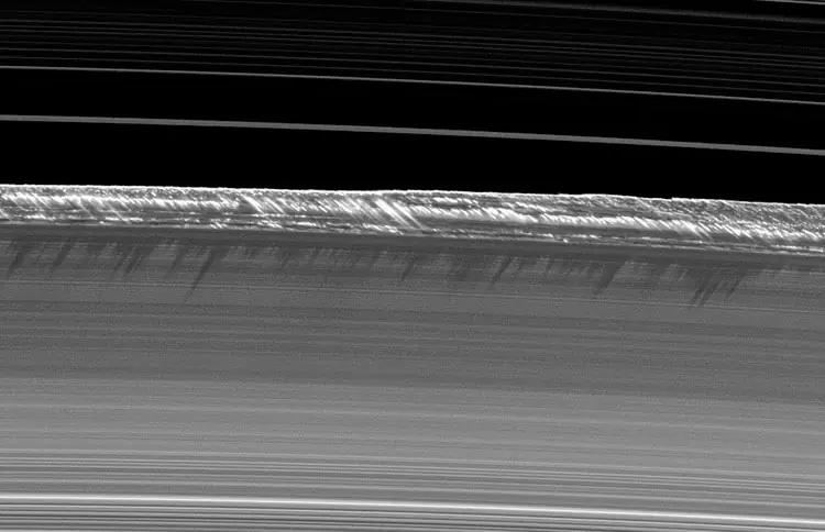 lunas de saturno