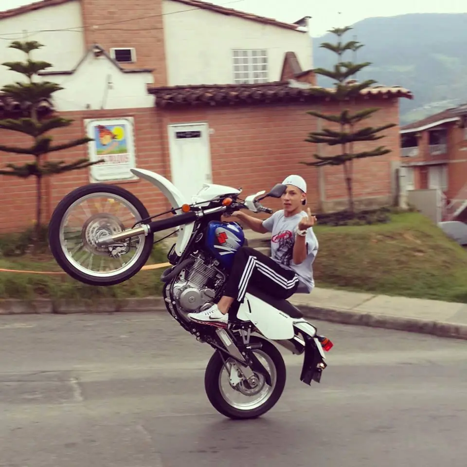 motos