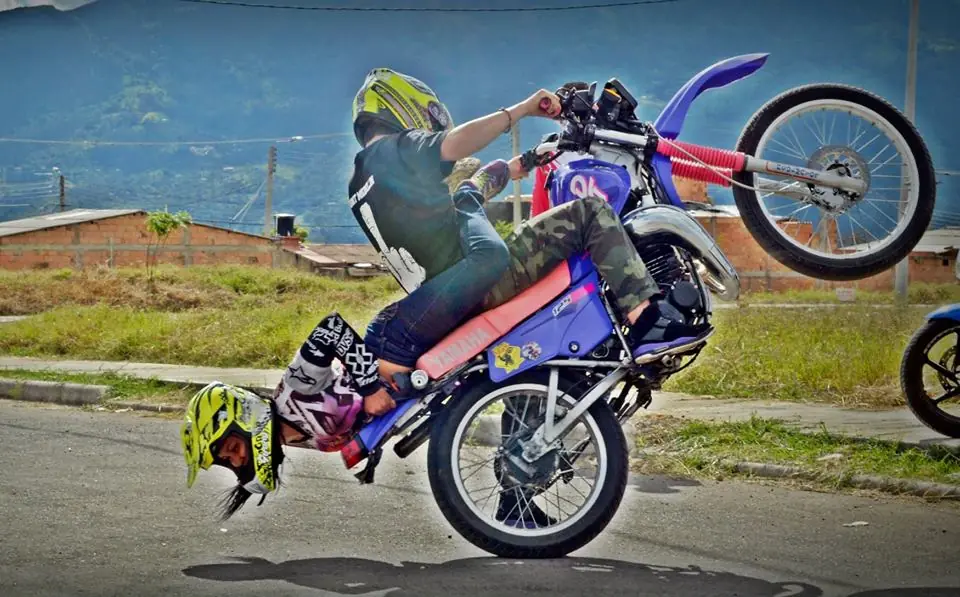 motos