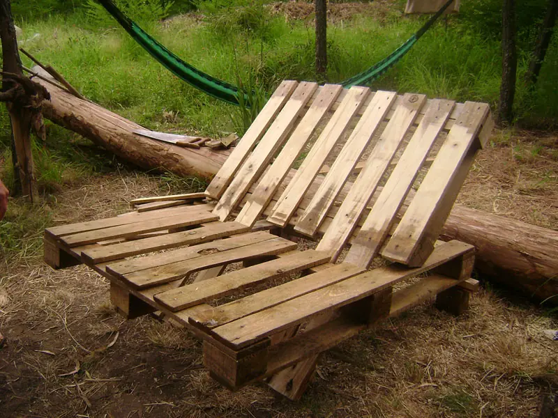 Cómo realizar un sillón con 2 palets.... casi gratis!
