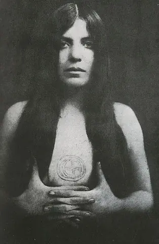 5 fascinantes mujeres ocultistas de la historia