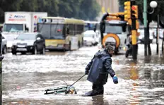 Inundacion Mayo2013, ¿maldicion por Metrobus y parquimetros