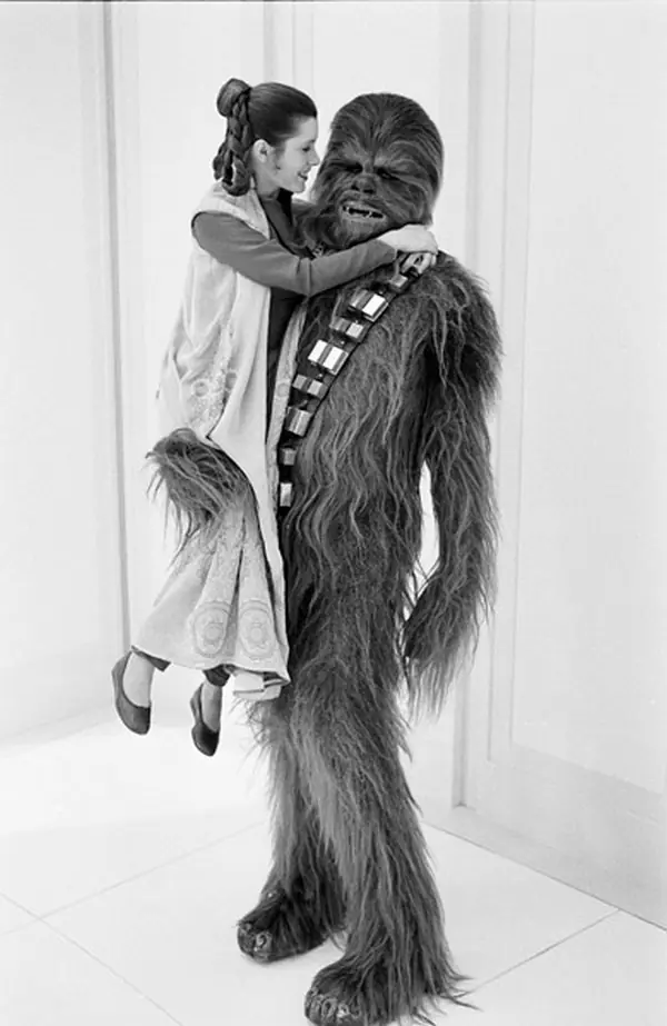 Fotografías de actores detrás de escenas.