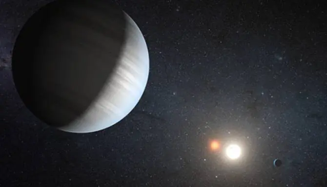 Planetas que orbitan dos soles tienen mayores