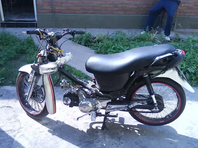 125