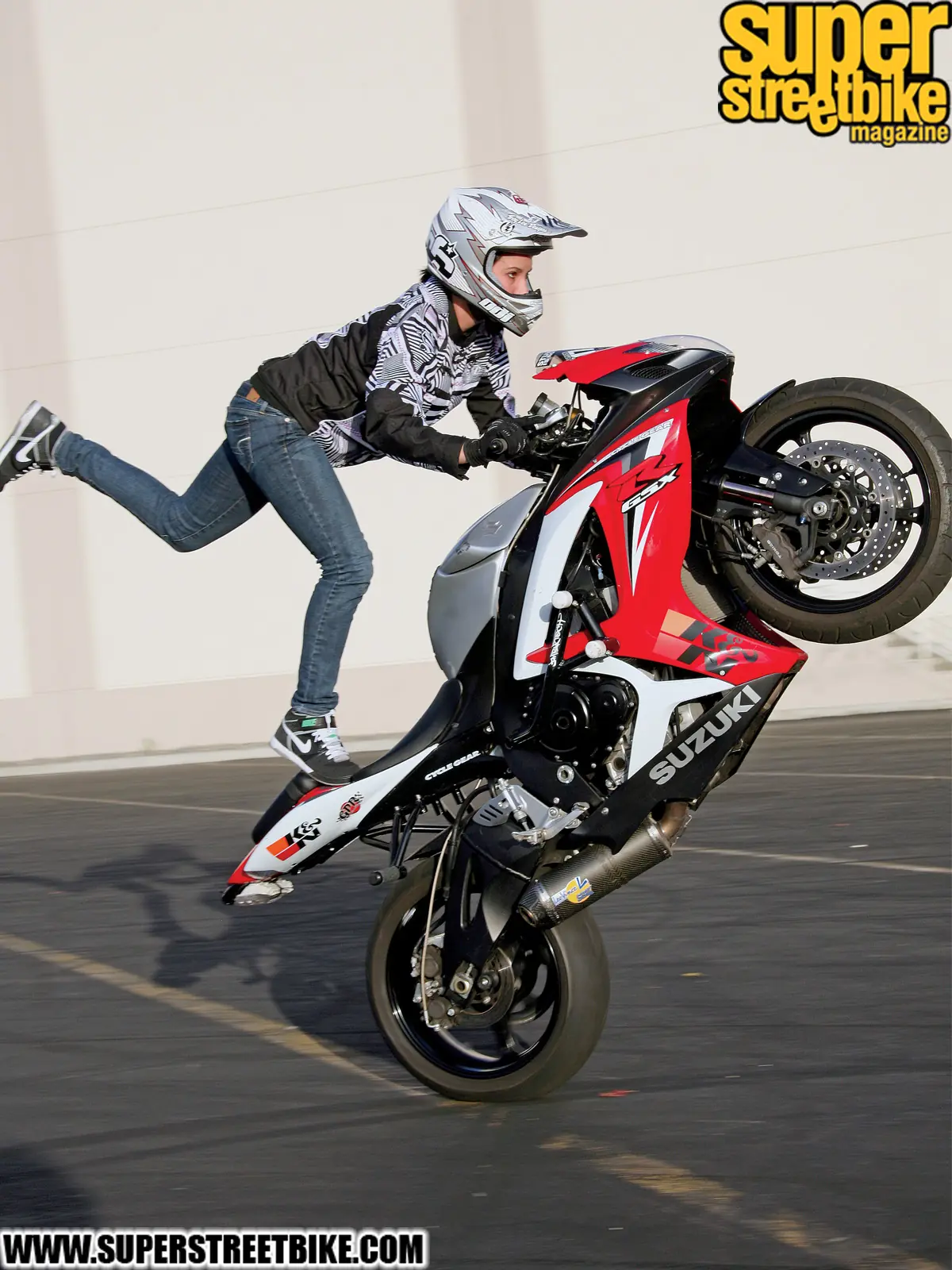 akrapovic