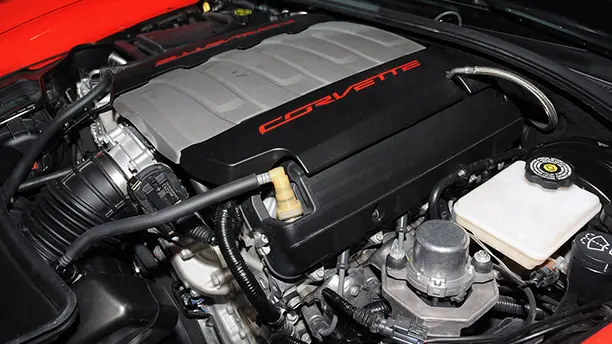 Corvette stingray, lujos