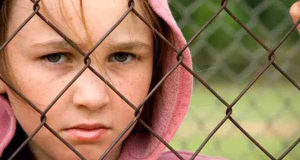 El perverso destruye con sonrisas