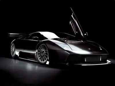 Un Lamborghini a martillazos(video)