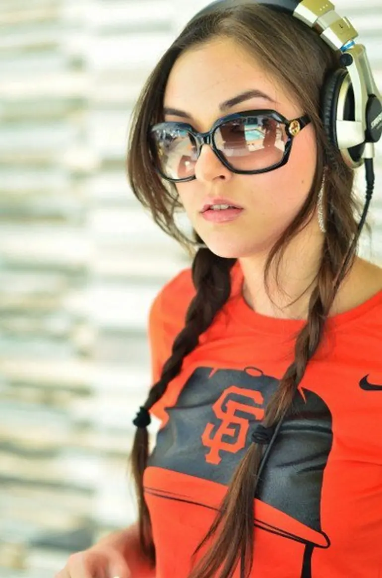 Entrevista a Sasha Grey, Open windows
