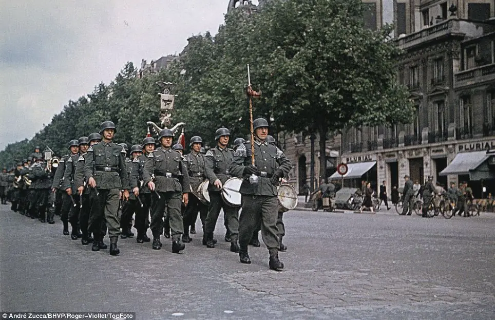 Paris vista por la propaganda nazi durante la ocupacion en c