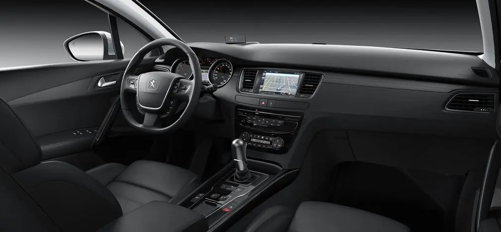 Nuevo Peugeot 508: importante cambio en diseño