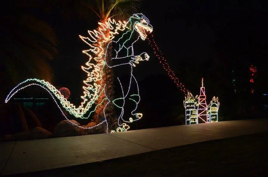 Godzilla...con 100 imagenes te hara reir este aburrido lunes