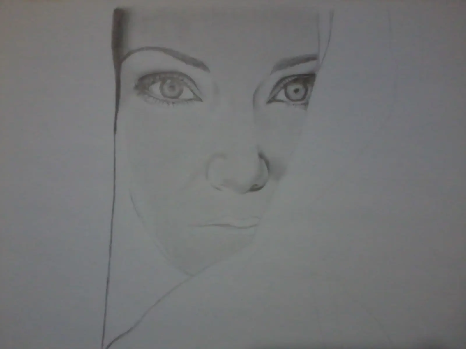 Ojos Hermosos - Dibujo Propio
