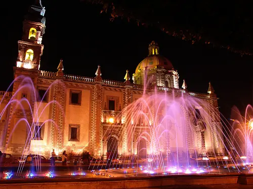 Conocé la ciudad de Queretaro La Nueva Casa De Ronaldinho