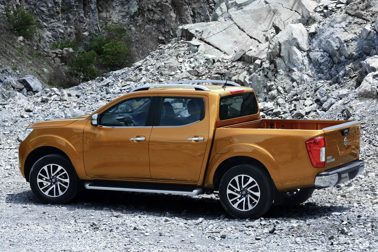 nissan navara