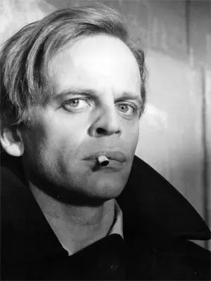 La hija de Klaus Kinski acusa a su padre de abusar de ella