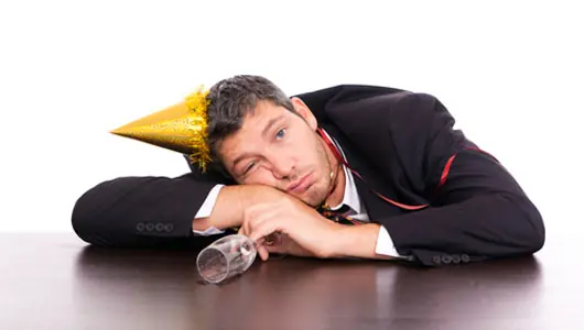 4 métodos científicos para vencer la resaca