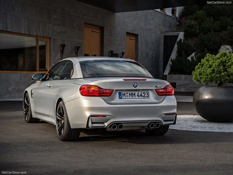 BMW M4 convertible