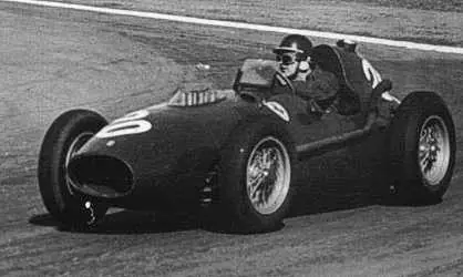 Homenaje: Un dia como hoy nacia Juan Manuel Fangio