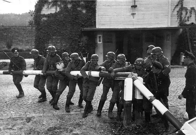¿Cómo consiguieron evitar las deportaciones nazis dos pequeñ