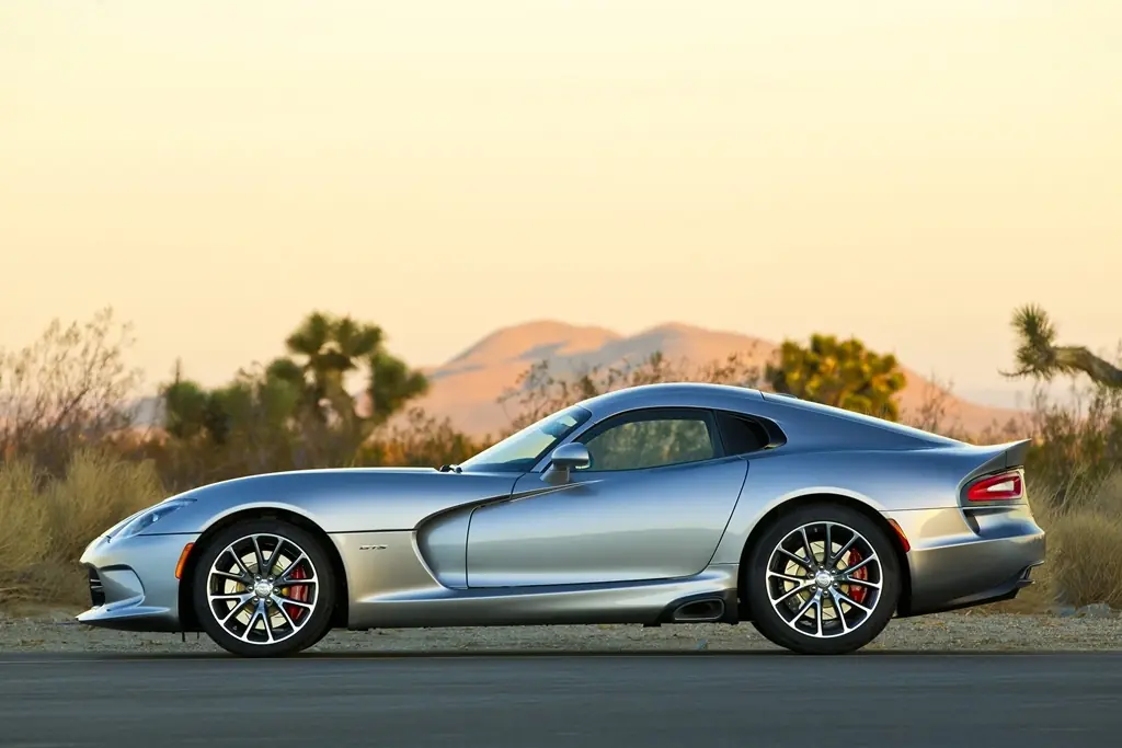 Dodge Viper SRT 2015: la víbora ataca de nuevo