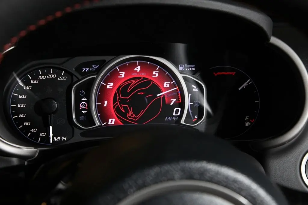 Dodge Viper SRT 2015: la víbora ataca de nuevo