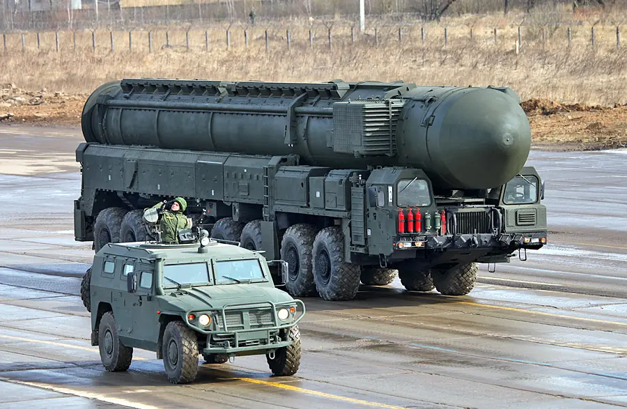 RS24 Yars