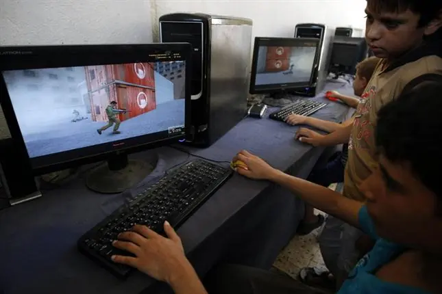 evitar que los chicos se distraigan en Internet