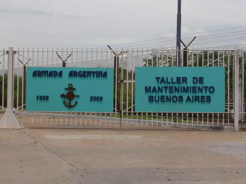 El rompehielos Irízar en buenos aires