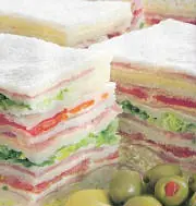 Triple clásico de jamón y queso