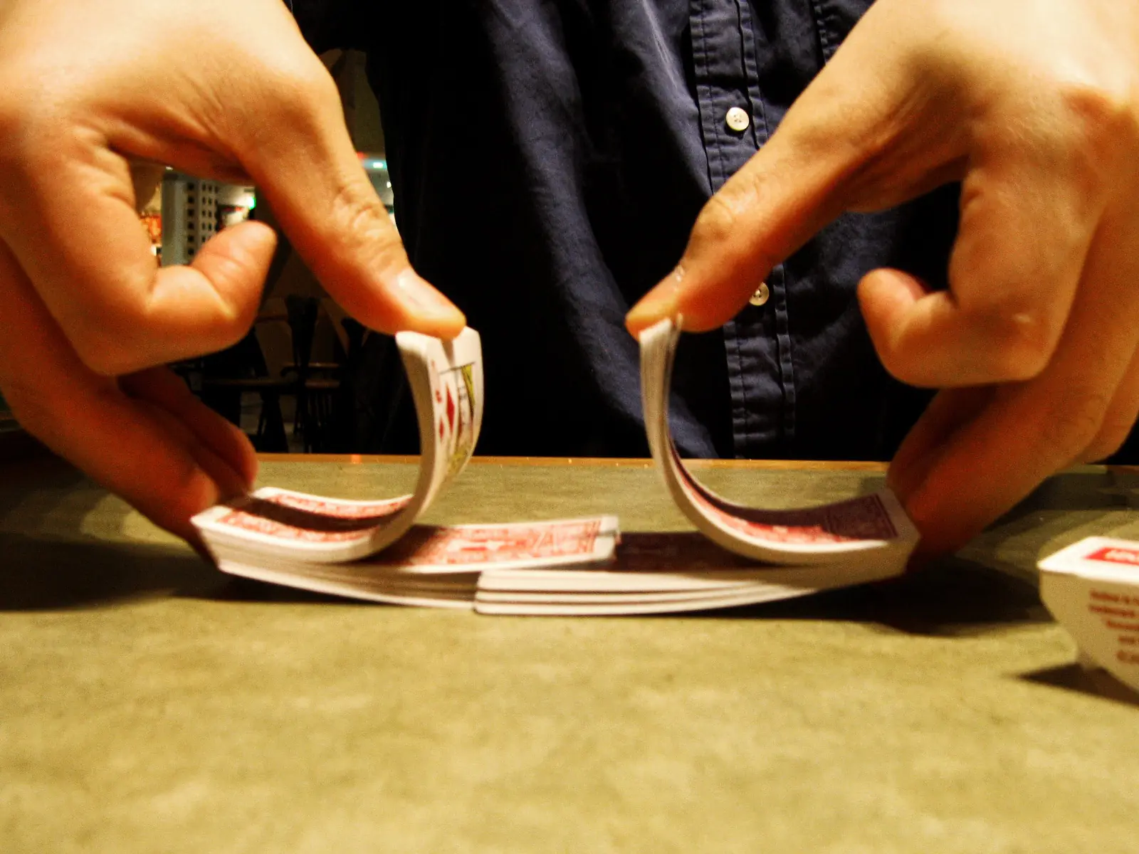 Aprende a jugar al Poker acá