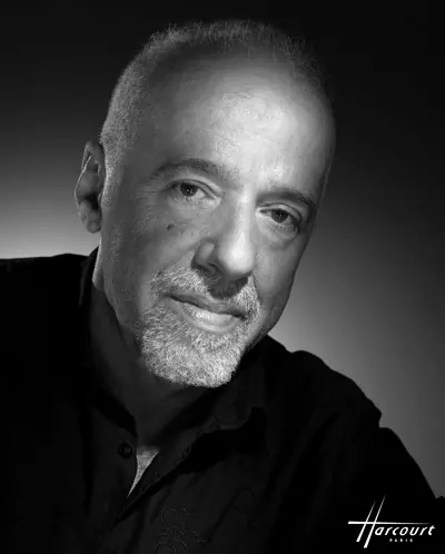 ¿Quien es el tal Paulo Coelho?