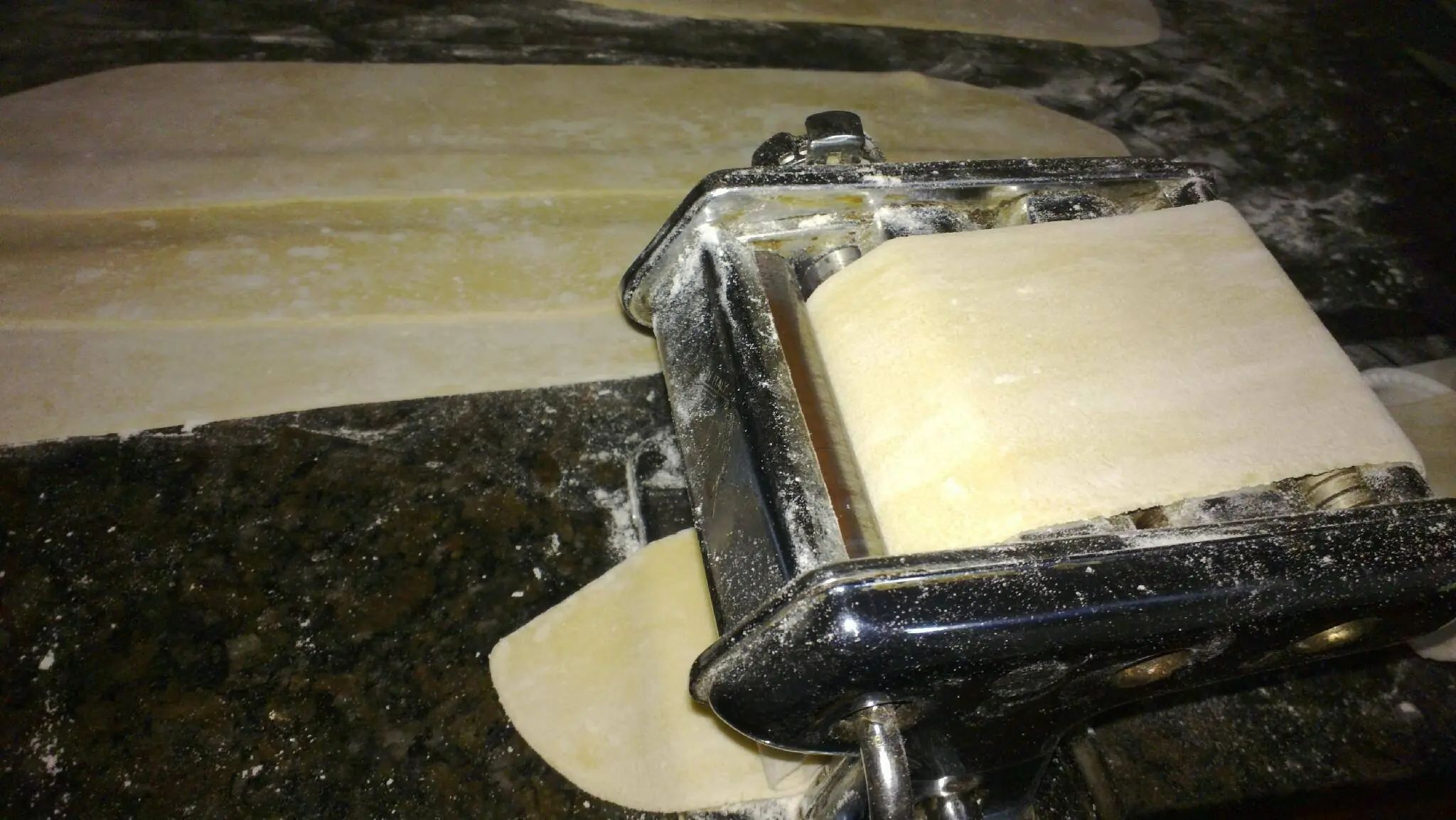 Raviolonis de Mozzarella, jamón y verdeo! Foto-Receta