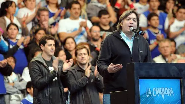 Máximo Kirchner pidió que su madre se presente otra vez ...