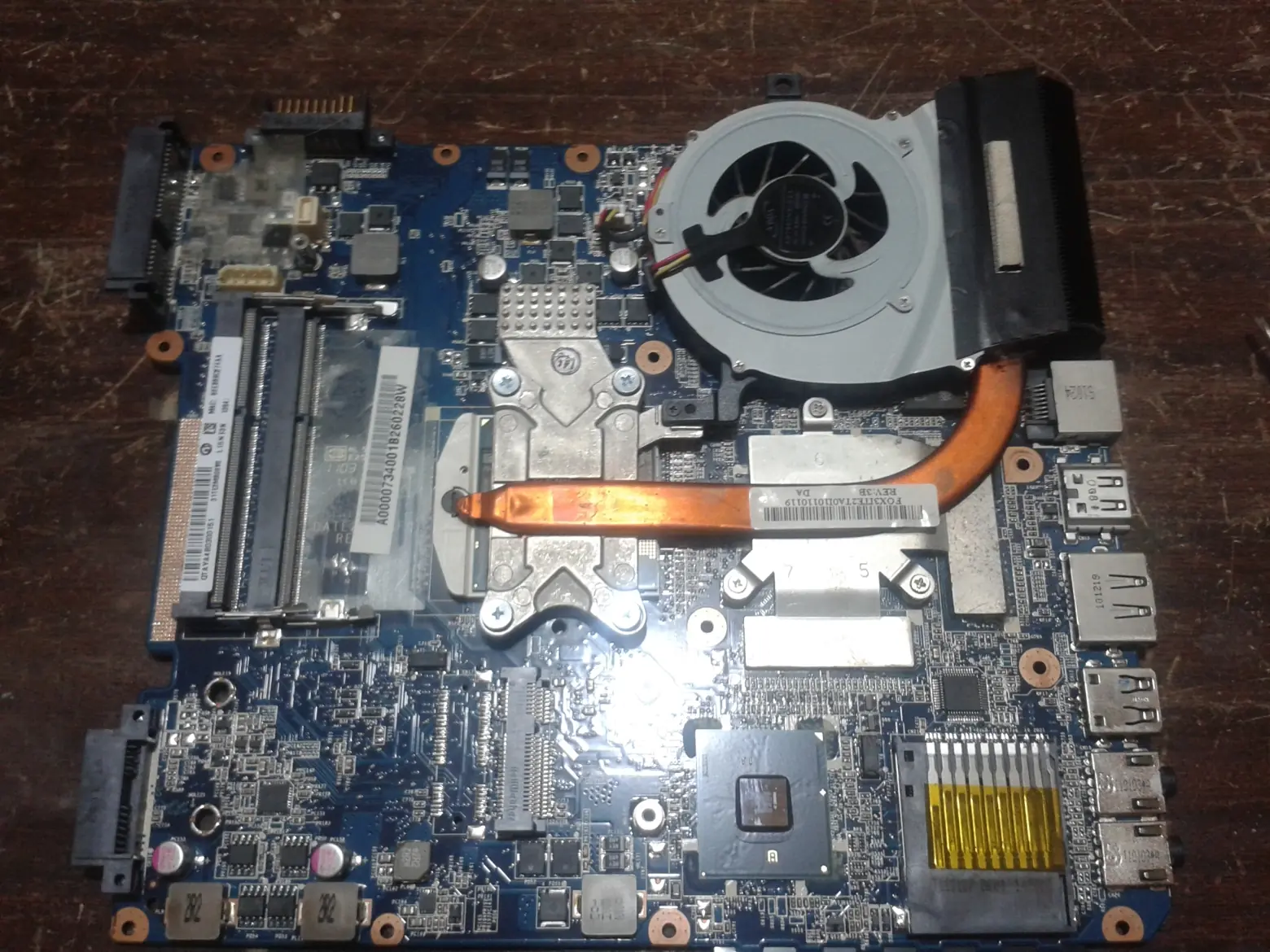 Toshiba Satellite  L645-SP4130L
