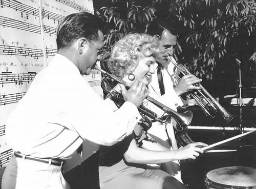 Norma Jeane (Marilyn Monroe)  Parte ciento dos