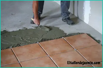Como colocar pisos cerámicos! super fácil!!