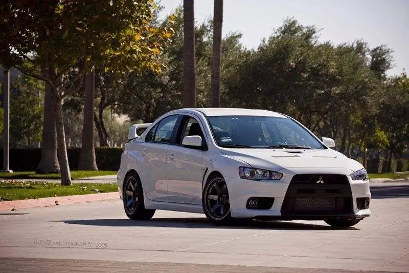 Mitsubishi Lancer