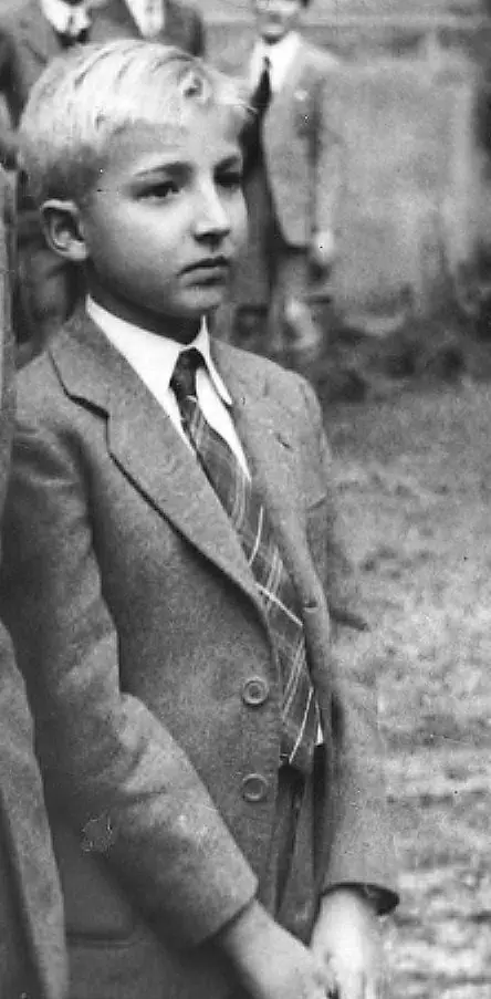 rey de espana mato a su hermano