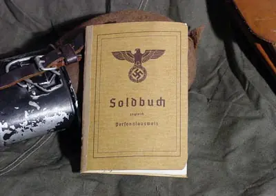 SOLDBÜCH Documento Identificativo del Soldado de la Wehrmac