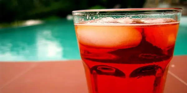 Diez tragos fáciles y frescos para hacerle frente al calor