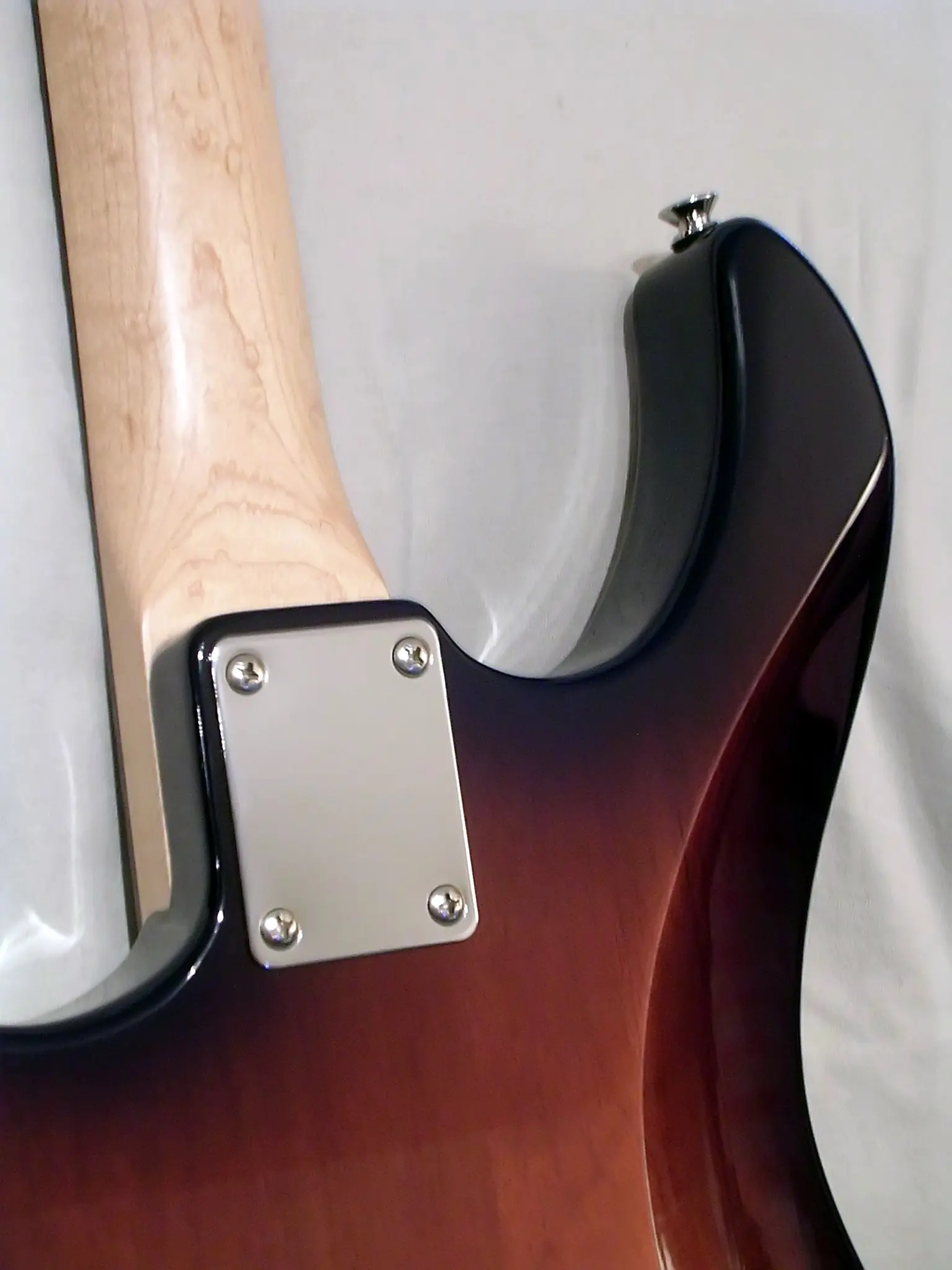 Tipos de construcción de guitarras