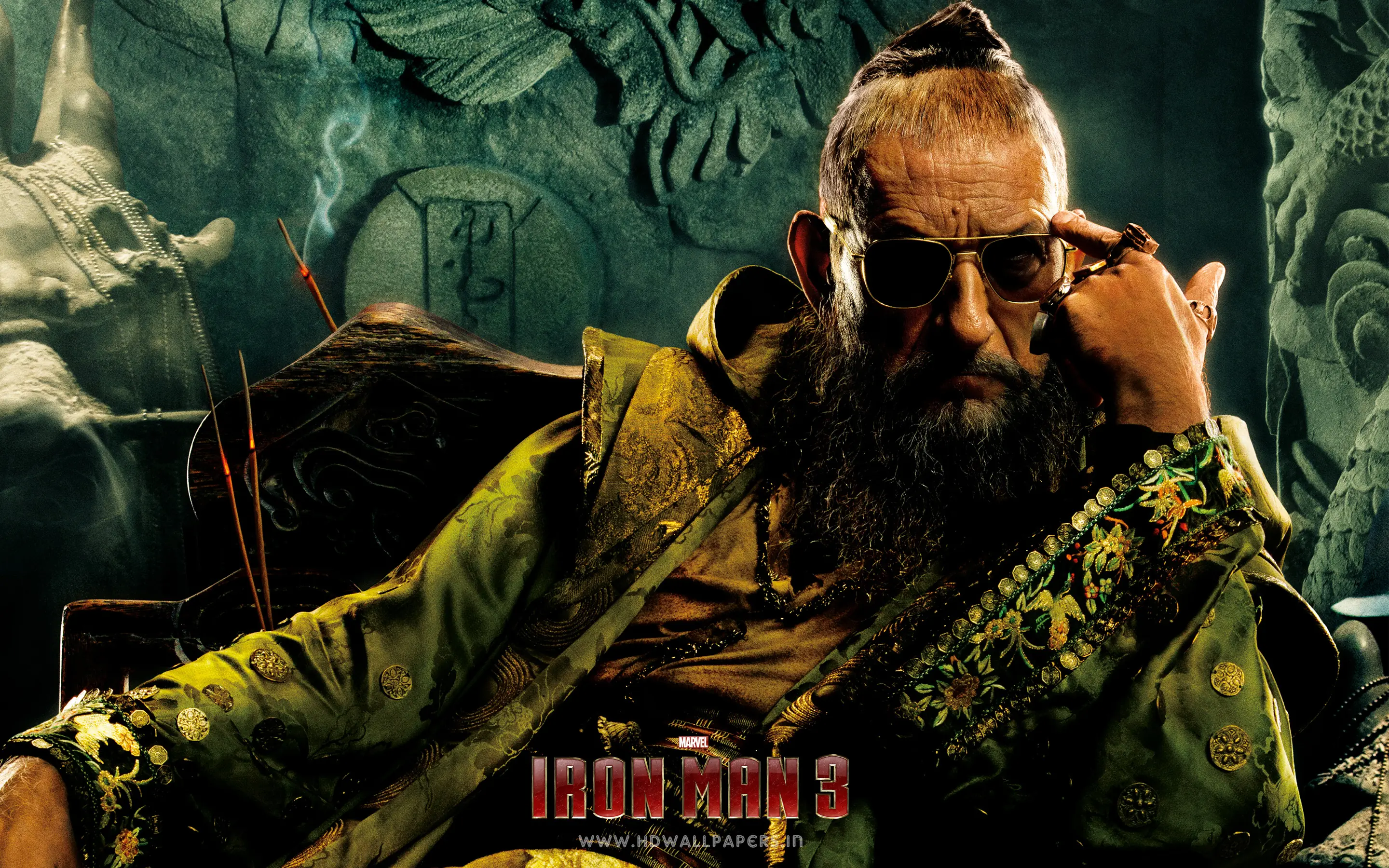 Shane Black defiende su versión del Mandarín en Iron Man 3