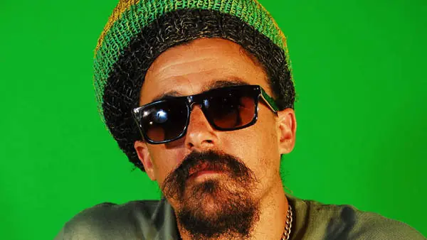 Un 4 de copas hablando de DIOS:"A Gustavo Cerati lo mata su