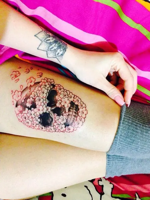 Tatoos  parte II (2014) (mayores  18 años)
