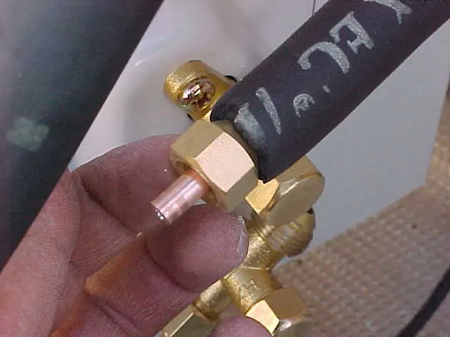 r22