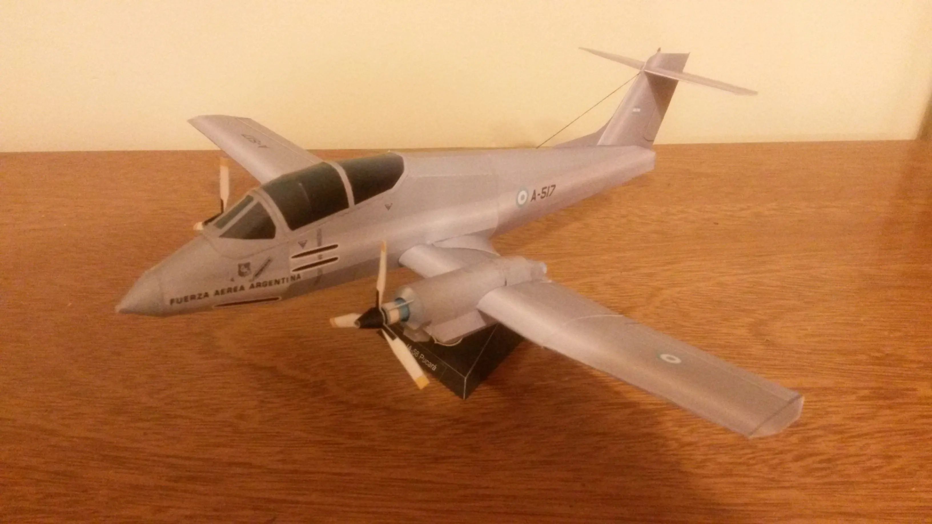 IA.58 Pucará (1:46) en papelmodelismo